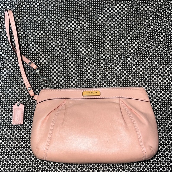 COPY - COACH Wristlet, Corner Zip, Blush Pink, Wallet, Wristlet Wallet, Spring … - Picture 1 of 4